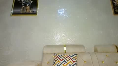 shanizz online show from January 2, 2025, 8:13 pm