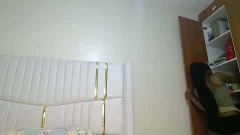 shanizz online show from February 24, 2025, 6:15 pm