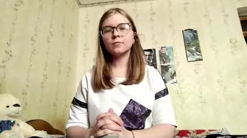 Snapshot of shannonswint chatting on June 22, 2026, 8:22 am Anya online show from June 22, 2026, 8:22 am
