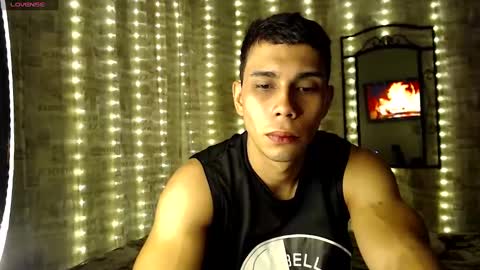 Snapshot of shantal240637 chatting on December 4, 2024, 6:44 am Sebastian and Tequila online show from December 4, 2024, 6:44 am