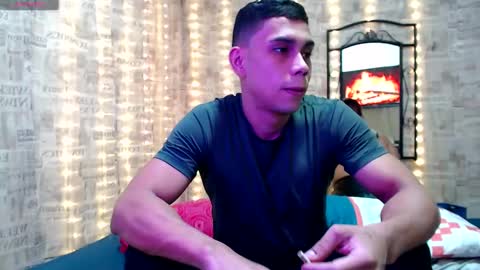 Snapshot of shantal240637 chatting on January 5, 2025, 6:24 am Sebastian and Tequila online show from January 5, 2025, 6:24 am