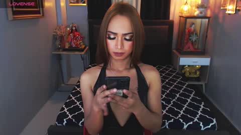 SHANTAL online show from January 17, 2025, 6:33 pm