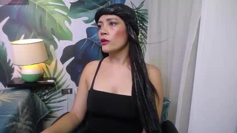 Snapshot of shantalakrisha chatting on September 12, 2025, 3:12 pm Shantala online show from September 12, 2025, 3:12 pm