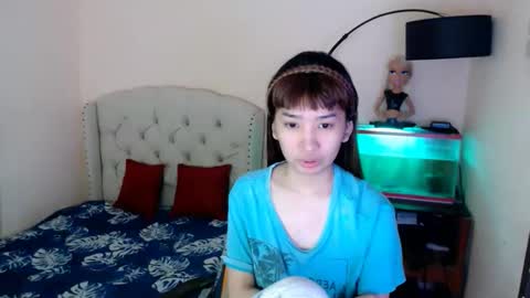 SHANTA FOX  s online show from February 18, 2026, 2:29 am