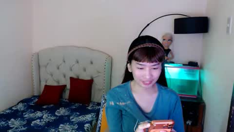 SHANTA FOX  s online show from March 23, 2026, 12:58 am