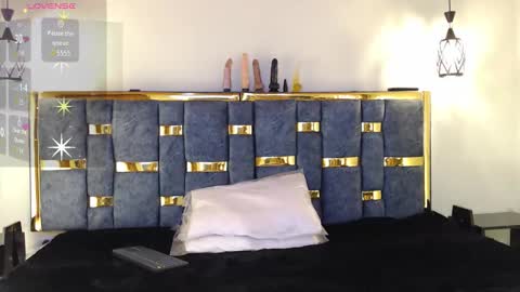 shantall 05 online show from November 7, 2025, 2:44 am