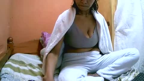 Snapshot of shanyarise chatting on June 18, 2026, 9:08 pm ShanyaRise online show from June 18, 2026, 9:08 pm