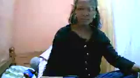 Snapshot of shanyarise chatting on August 1, 2026, 12:15 pm ShanyaRise online show from August 1, 2026, 12:15 pm