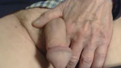 Snapshot of shapelyhelm1 chatting on October 10, 2025, 10:20 pm shapelyhelm1 online show from October 10, 2025, 10:20 pm