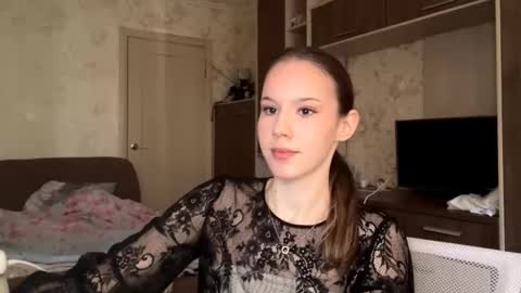 Snapshot of shardamcelhiney chatting on March 2, 2026, 8:10 am Arina online show from March 2, 2026, 8:10 am