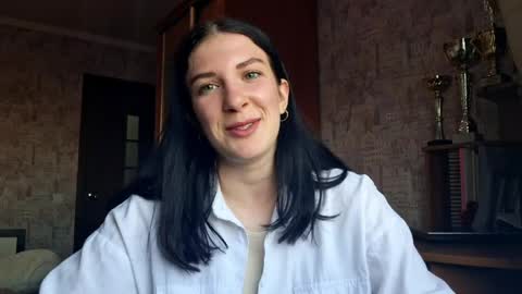 Snapshot of sharicehollinghead chatting on May 23, 2026, 2:43 pm Viki3 online show from May 23, 2026, 2:43 pm