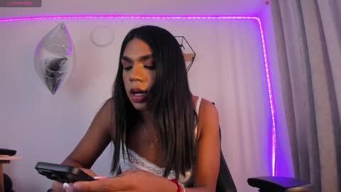 sharick lovee    online show from January 15, 2025, 9:20 pm