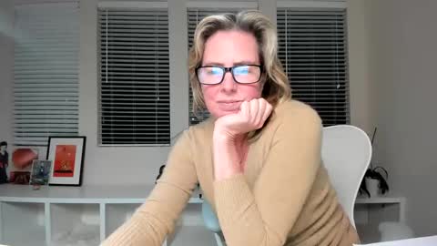 Sharkgirl online show from January 26, 2025, 12:37 am
