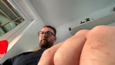 Sharksboy online show from April 15, 2026, 6:26 pm