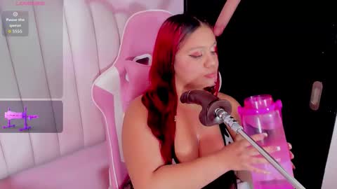 sharlotthe_bigass online show from January 14, 2026, 11:53 pm