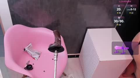 Snapshot of sharlotthe_bigass chatting on February 16, 2026, 10:22 am sharlotthe_bigass online show from February 16, 2026, 10:22 am