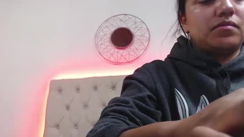 sharon_and_sharit online show from February 11, 2026, 4:39 am