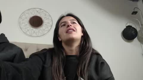 sharon_and_sharit online show from February 15, 2026, 5:15 am