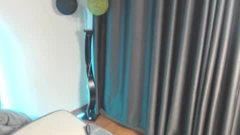 sharon_and_sharit online show from February 15, 2026, 7:51 am