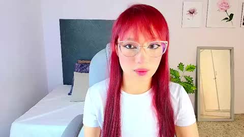 Snapshot of sharon_rosse__ chatting on September 23, 2025, 11:35 am sharon_rosse__ online show from September 23, 2025, 11:35 am
