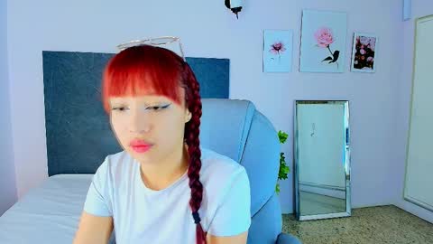 Snapshot of sharon_rosse__ chatting on October 8, 2025, 12:14 pm sharon_rosse__ online show from October 8, 2025, 12:14 pm