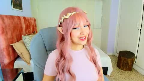 Snapshot of sharon_rosse__ chatting on October 31, 2025, 7:37 pm sharon_rosse__ online show from October 31, 2025, 7:37 pm