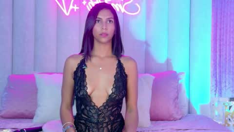 Snapshot of sharonmiller_2 chatting on May 23, 2026, 10:14 pm Sharon Independent model online show from May 23, 2026, 10:14 pm