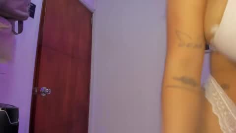 Snapshot of sharonscothh chatting on May 13, 2026, 8:38 pm sharonscothh online show from May 13, 2026, 8:38 pm