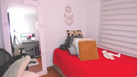 Sharon online show from January 8, 2025, 7:03 pm