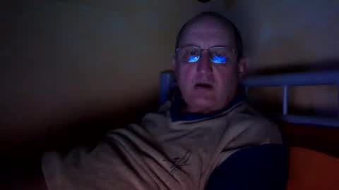 Peter online show from March 8, 2025, 9:40 pm