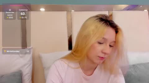 Shantall online show from February 13, 2025, 8:55 pm