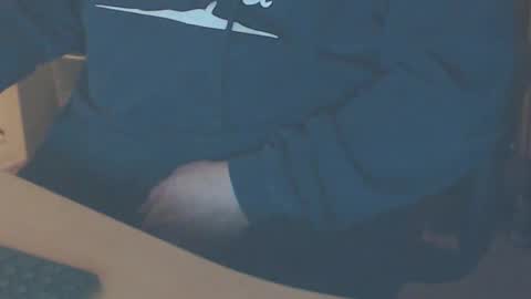 Snapshot of shaved164 chatting on February 13, 2025, 6:48 pm Frans online show from February 13, 2025, 6:48 pm