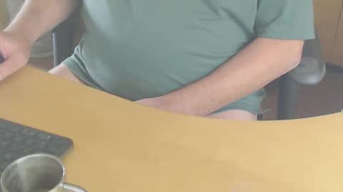 Snapshot of shaved164 chatting on September 13, 2025, 9:20 am Frans online show from September 13, 2025, 9:20 am