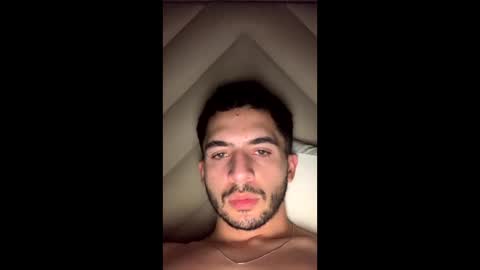 Snapshot of shawer97 chatting on February 28, 2025, 2:20 am Shawer97 online show from February 28, 2025, 2:20 am