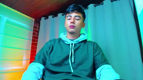 Snapshot of shawn__sanderson chatting on January 10, 2026, 11:34 am Shawn online show from January 10, 2026, 11:34 am