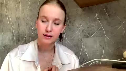 Snapshot of shawntaarnsberger chatting on June 11, 2026, 8:12 am Anny online show from June 11, 2026, 8:12 am