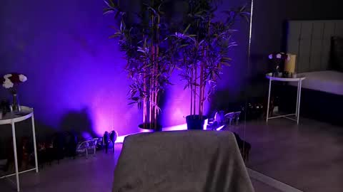 shayblonde online show from February 15, 2025, 8:54 am