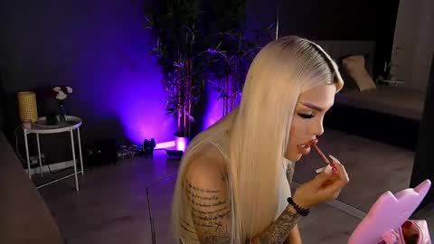 shayblonde online show from February 25, 2025, 5:36 pm