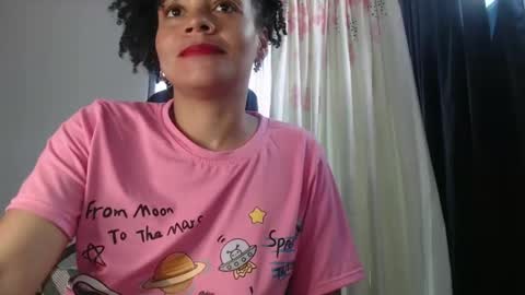 Shayna online show from December 22, 2024, 5:21 pm