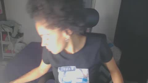 Shayna online show from February 20, 2025, 4:28 am