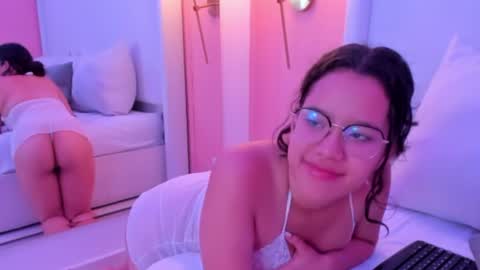 shayra_alina online show from July 12, 2026, 11:12 am
