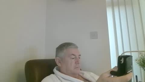 she52 online show from December 16, 2024, 7:48 am