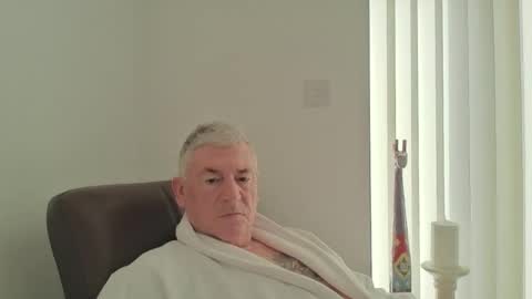 she52 online show from April 9, 2026, 7:14 am