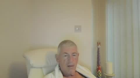she52 online show from July 18, 2026, 8:23 pm