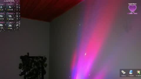 she_alice online show from April 21, 2026, 4:08 am