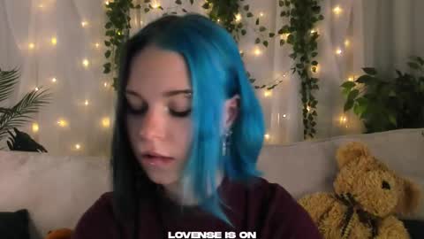 Anika online show from October 13, 2025, 11:10 am