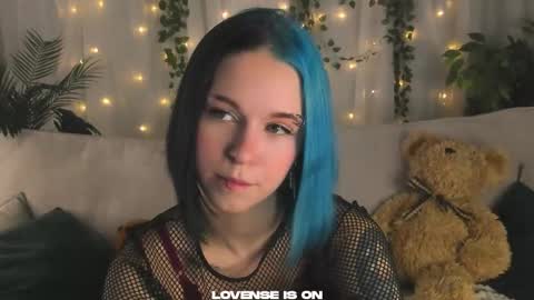 Anika online show from October 14, 2025, 11:33 am