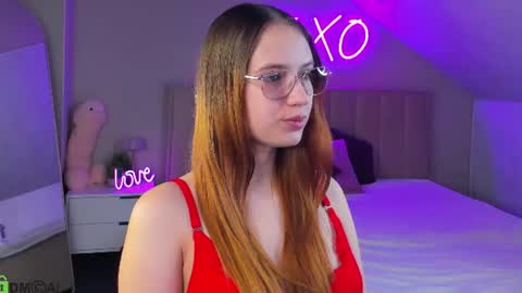 Snapshot of shei1a_shy chatting on June 18, 2026, 11:25 am Amely online show from June 18, 2026, 11:25 am