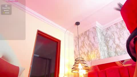 sheilly_brown online show from November 25, 2025, 7:14 pm