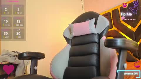 Snapshot of sheilly_brown chatting on July 23, 2026, 10:51 pm sheilly_brown online show from July 23, 2026, 10:51 pm